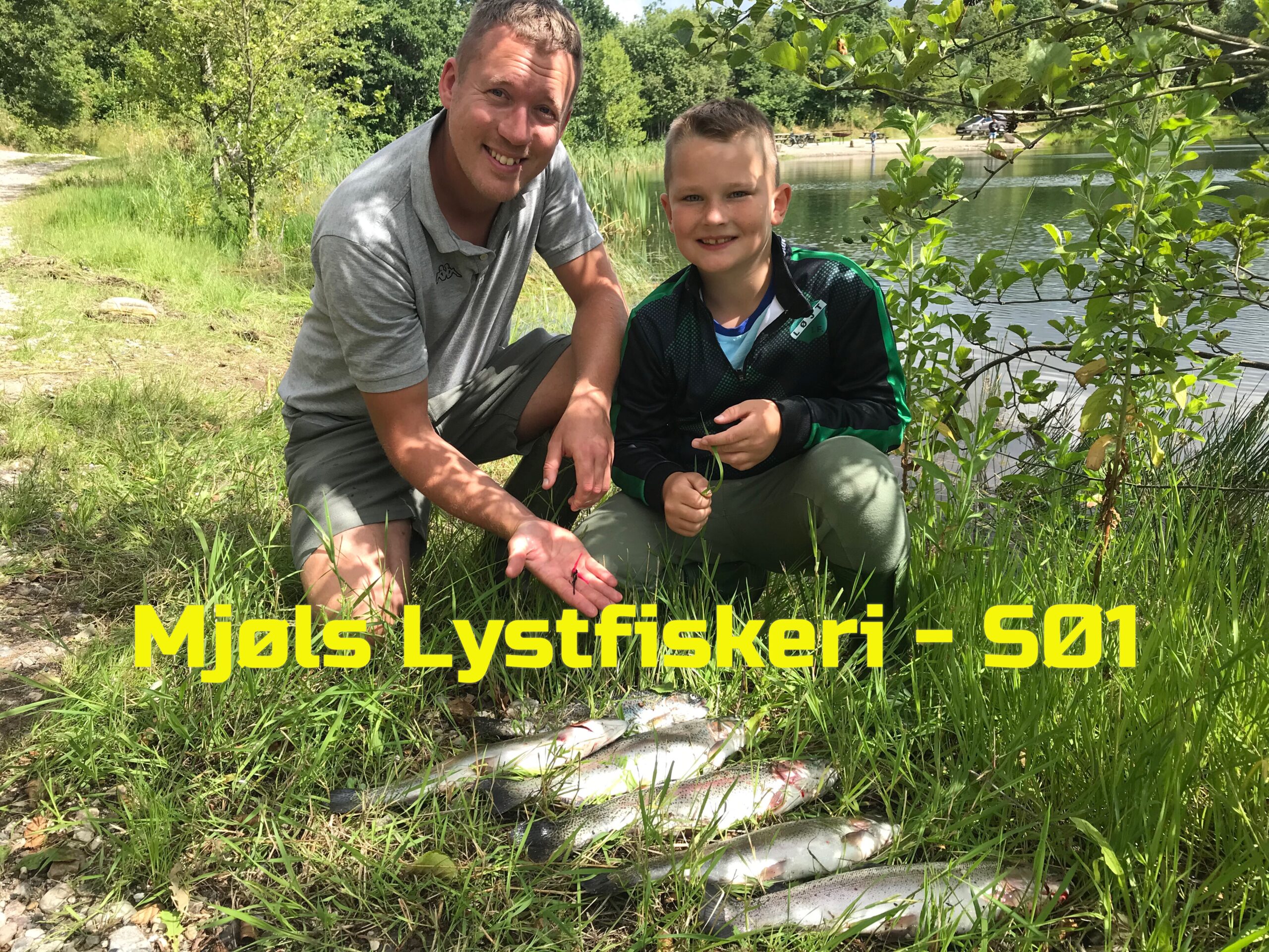 Mjøls Lystfiskeri – sort flue og Bombarda Mjøls Lystfiskeri – sort flue og Bombarda